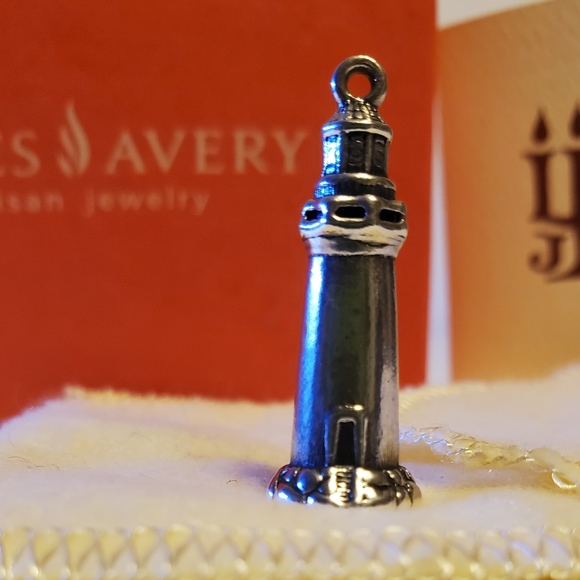James Avery Retired Lighthouse charm - Picture 3 of 11